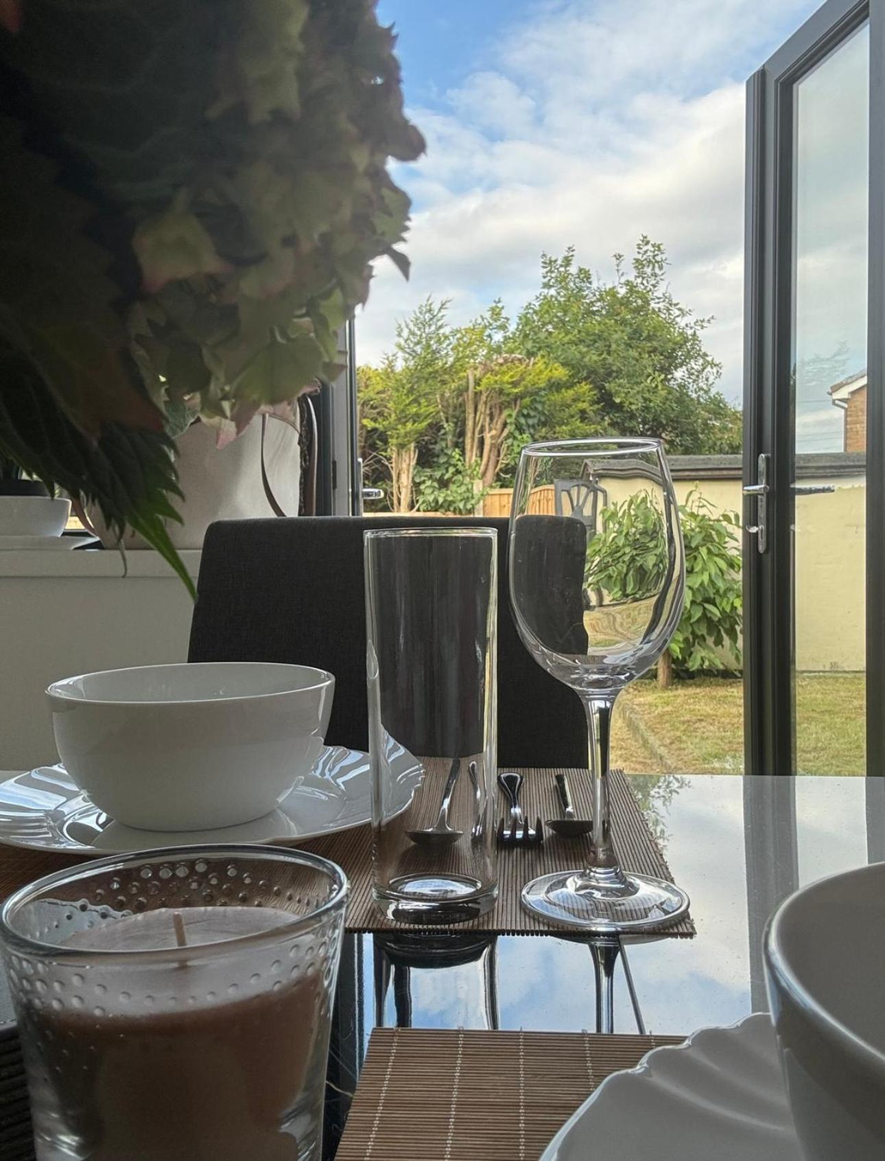 Superb Cozy House In Warrington Villa Luaran gambar