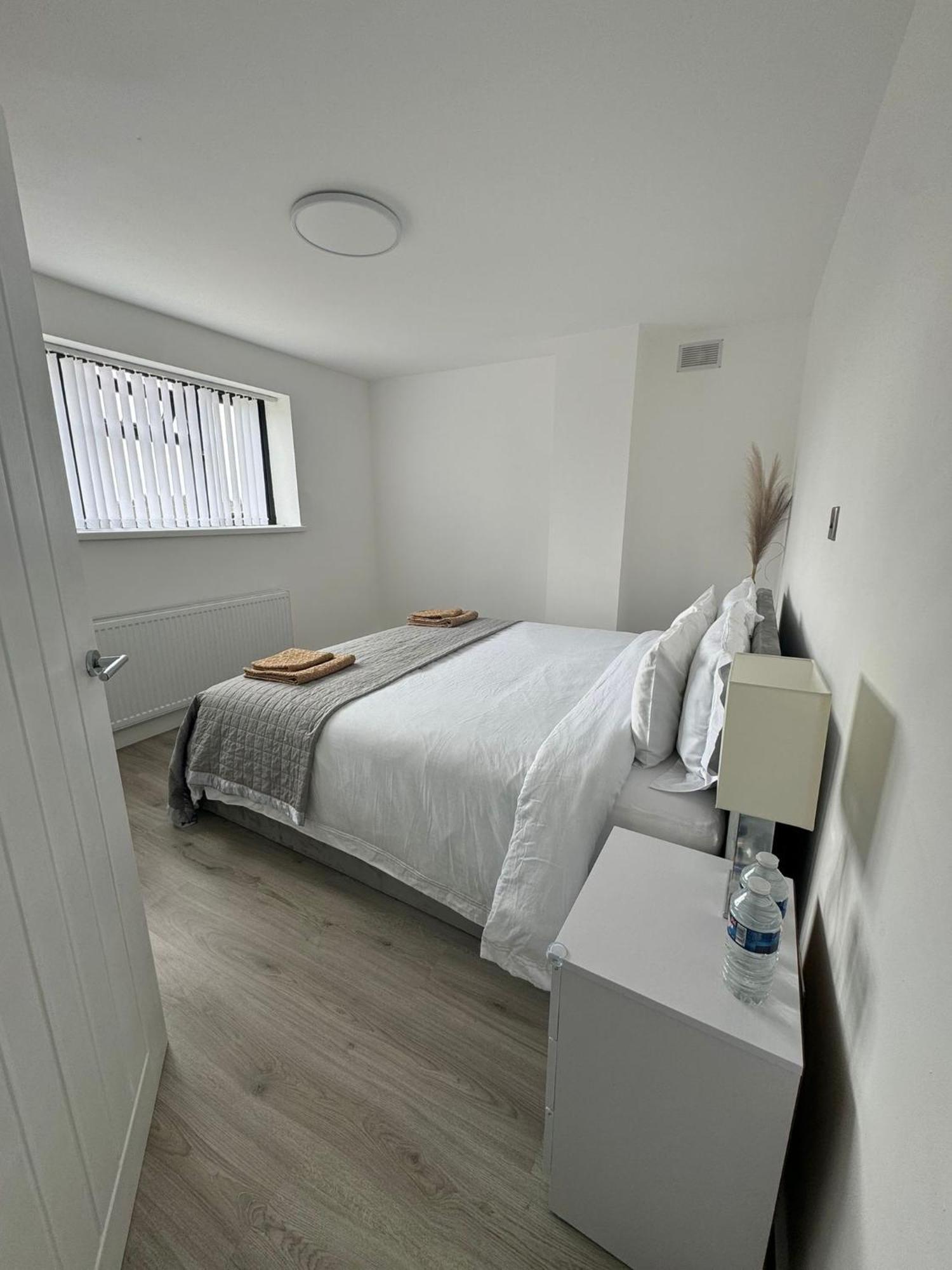 Superb Cozy House In Warrington Villa Luaran gambar