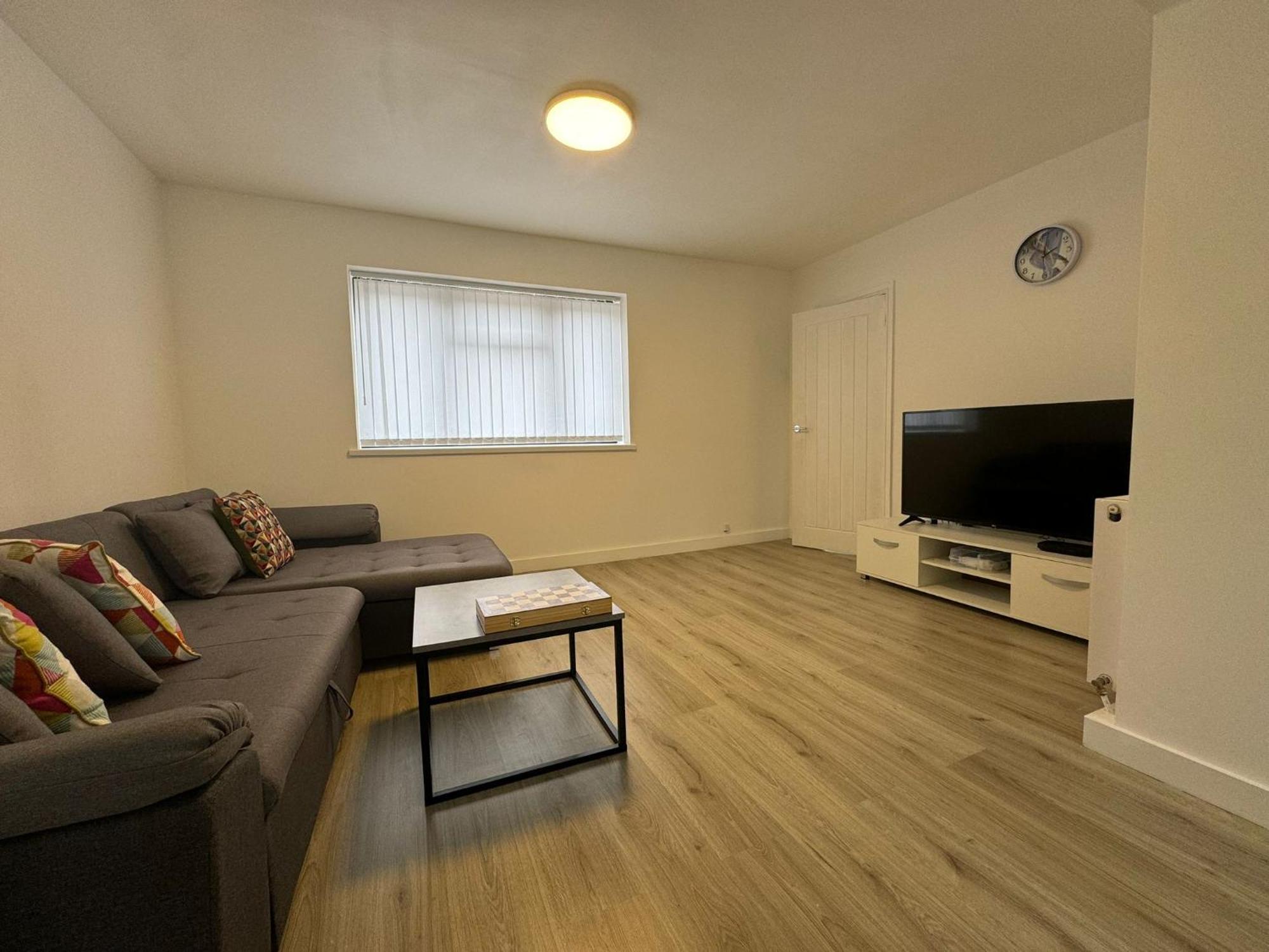 Superb Cozy House In Warrington Villa Luaran gambar
